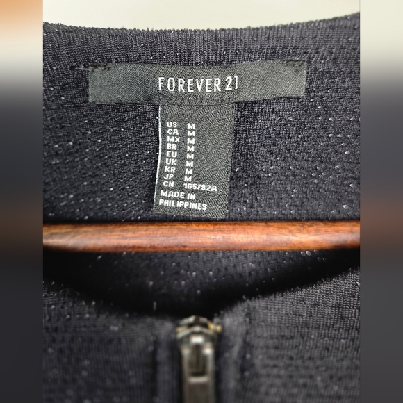 Forever 21 Dressy Black Shimmer Peplum Hem Scuba Sparkle Jacket - Size Medium - Picture 8 of 12